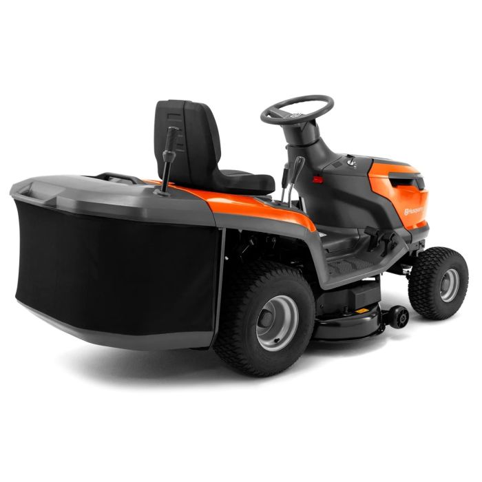 Husqvarna TC 112 Traktorek ogrodowy spalinowy z koszem