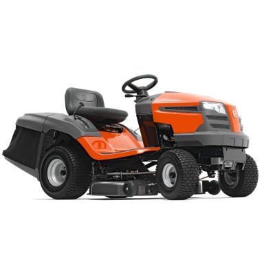 Husqvarna TC 138L Traktorek ogrodowy spalinowy z koszem