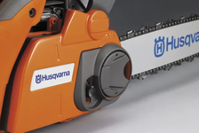 Husqvarna 450e II Pilarka spalinowa łańcuchowa 970559535 970 55 95‑35 z napinaczem łańcucha bez użycia narzędzi