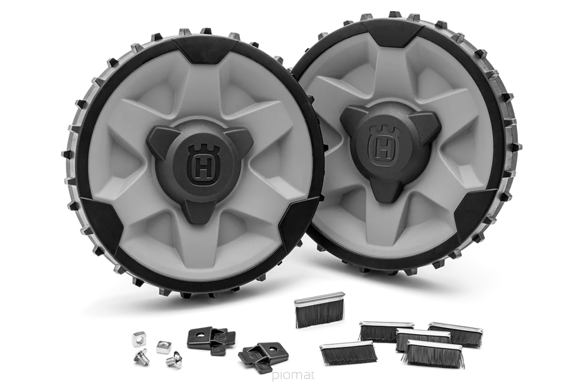 Zestaw terenowy, koła z głębokim bieżnikiem, szczotki do kół do modeli 400 i 500 581889702 581 88 97‑02