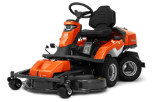 Husqvarna R 316TsX Rider spalinowy AWD 970542901 970 54 29‑01 może być wyposażony w urządzenie tnące Combi 94, 103 lub 112 cm z systemem BioClip