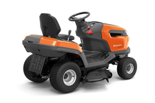 Husqvarna TS 215T Traktorek ogrodowy spalinowy 970728001 970 72 80‑01 Wysokość koszenia można dostosować go do różnych potrzeb i stanu trawy